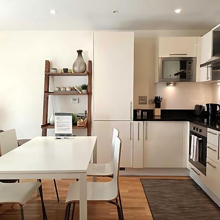 לונדון Canary Wharf Serviced Apartments מראה חיצוני תמונה