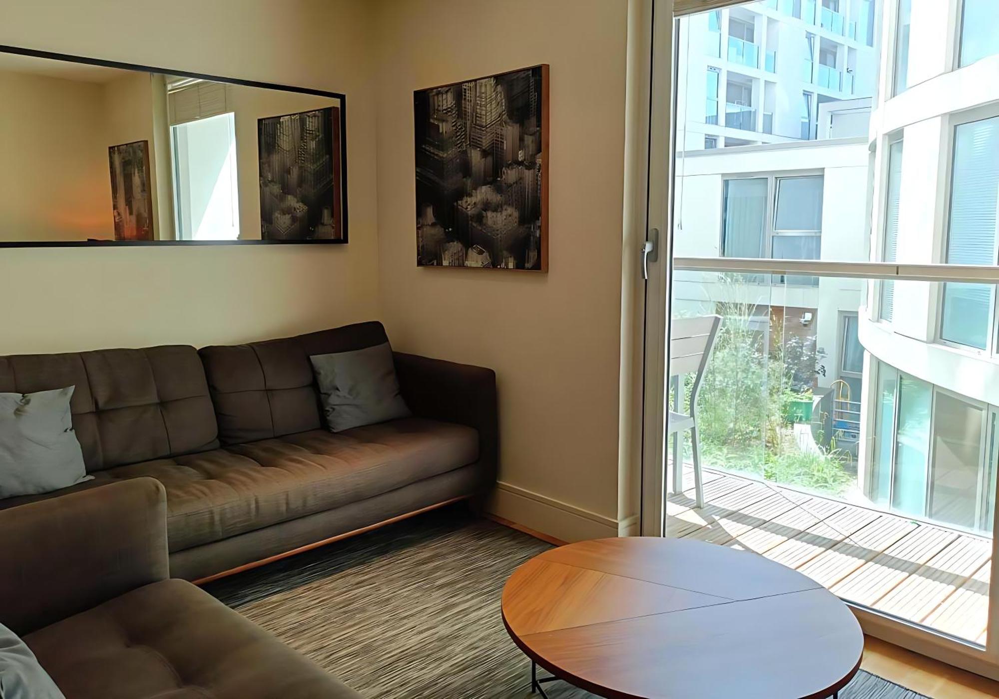 לונדון Canary Wharf Serviced Apartments מראה חיצוני תמונה